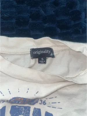 graphic cropped tee White thumbnail 3