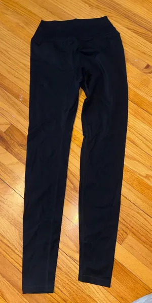 Alphalete Leggings thumbnail 1