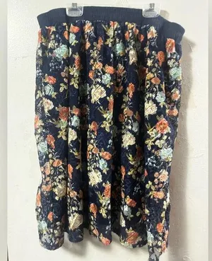 Navy Floral Skirt Blue Size XL thumbnail 1