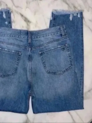 Women's Raw Hem Ankle Straight Leg Jeans Blue Size 27 thumbnail 3