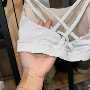 Lululemon Energy sports bra criss cross strappy medium support sweat wicking thumbnail 5