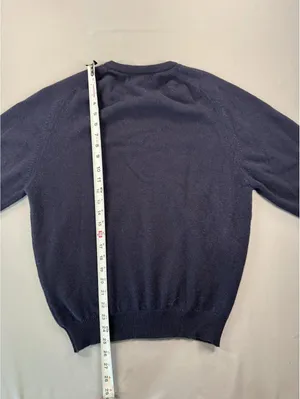 Vintage Burberrys | Small | Lambswool Navy V-Neck Sweater thumbnail 6