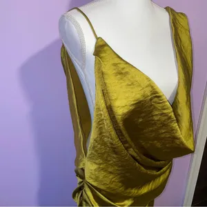 PRETTY LITTLE THING x Naomi Campbell Chartreuse Satin Extreme Cowl Bodycon Dress thumbnail 6