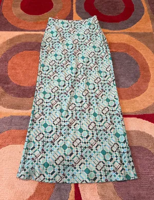 Princess Polly Long Maxi Skirt High Waisted Green Geometric Pattern Size US 6 thumbnail 1