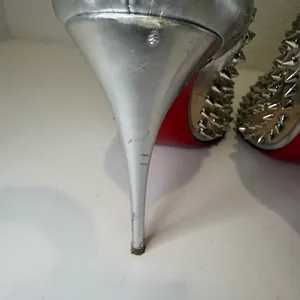 Christian Louboutin Metallic Silver Gloss Clear PVC Spike Me 100 Pumps Size 39 thumbnail 6