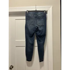SPANX Size Large Dark Wash Skinny Pull-on Jeans Denim Shapewear Tummy Control thumbnail 7