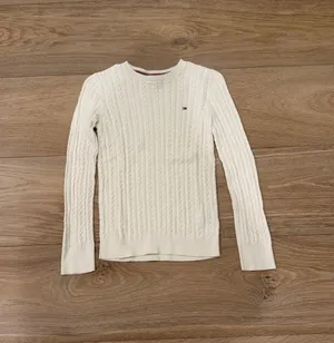 Tommy Hilfiger Cable Knit Sweater thumbnail 1