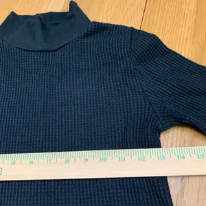 Aerie Waffle Knit Turtleneck Long Sleeve Cropped‎ Top Black Womens Size Medium thumbnail 4