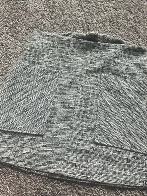 Le Lis Black and White Tweed Patch-Pocket Mini Skirt thumbnail 2