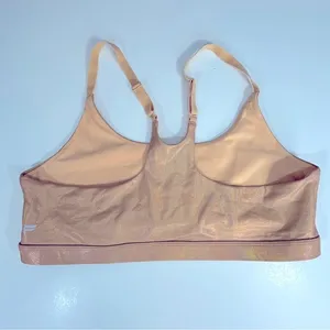 Fabletics Gia Iridescent Low‎ Impact Sports Bra Size XL thumbnail 3