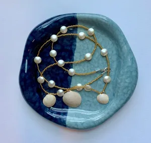 Beaded Shell Handmade Necklace thumbnail 1