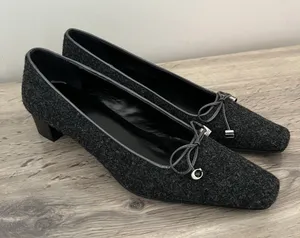 COACH Felt wool square toe pointed heels pumps C Bow y2k Size 8 gray black thumbnail 1