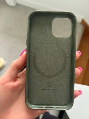Velvet Caviar iPhone 15 Case  thumbnail 5