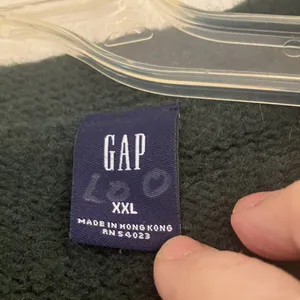 FINAL MARKDOWN Gap v neck sweater xxl thumbnail 3