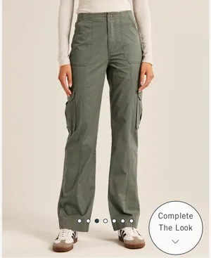 Abercrombie Green Cargo Pants thumbnail 2