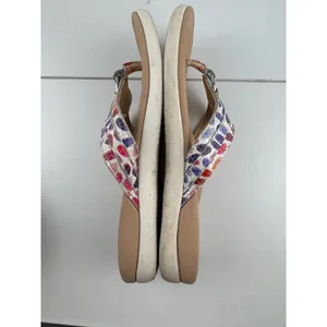 Vionic‎ Aloe Floral Thong Sandals Womens Size 7 Supportive Comfort Orthotic thumbnail 5