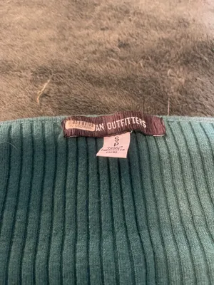 Urban Outfitters Top thumbnail 2