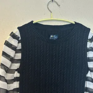 Anthropologie MAEVE‎ Contrast Sleeve Cable Knit Sweater Black White Stripe Size XXS thumbnail 3