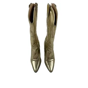 Boohoo - Metallic Knee high Western Cowboy Boots in Gold thumbnail 3
