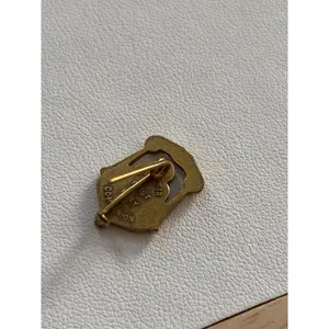 Vintage First Communion Souvenir Pin Jesus & Child Gold-Tone Metal Religious Bro thumbnail 5