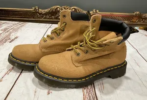Womans Dr.‎ Martens 939 Greasy Suede Tan Boots thumbnail 1