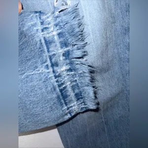 abercrombie fitch High Rise Mom Jean Raw Hem Size 26/2‎ thumbnail 4