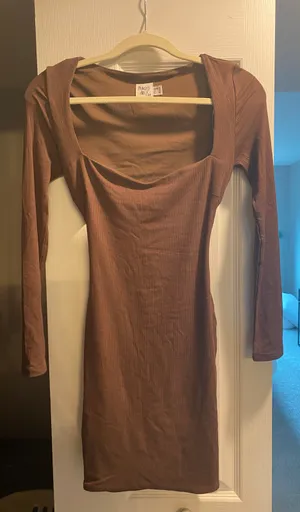Brown Long Sleeve Dress thumbnail 4