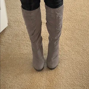 Luxury Rebel Gray Suede Knee High Platform Boots Size 7 thumbnail 4