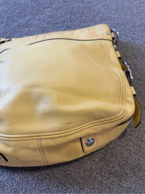 Vintage Coach Zoe Large Leather Hobo Buckle Shoulder Bag F12669 in Yellow thumbnail 7
