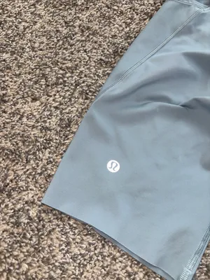 Lululemon Fast And Free Short 10" *Non-Reflective Blue Cast size 6 thumbnail 4
