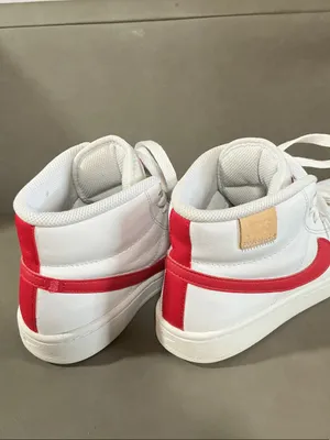 Nike Women's White Sneakers with Pink Swoosh High-Top thumbnail 3