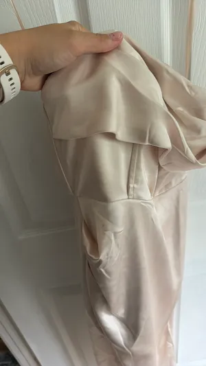 Selfie Leslie ivory dress mini thumbnail 3