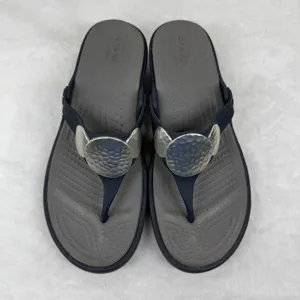 Crocs Sanrah Hammered Circle Wedge Flip Flops Navy Gray‎ Womens Sandal 6 thumbnail 3