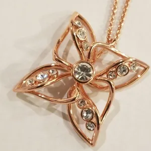 💕TED BAKER💕 Chelo Crystal Breeze Necklace ~ Rose Gold NWT thumbnail 1