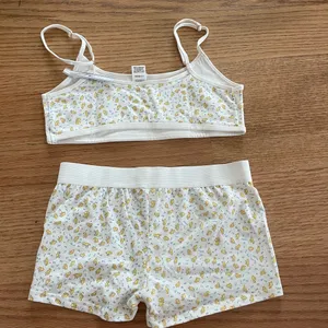 Frankie’s bikinis lounge set thumbnail 2