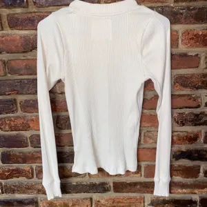 Aerie Road Trip Cream Ribbed Knit Long Sleeve Henley Top Women's Size Small thumbnail 6