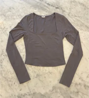 Garage Long Sleeve Crop Top thumbnail 1