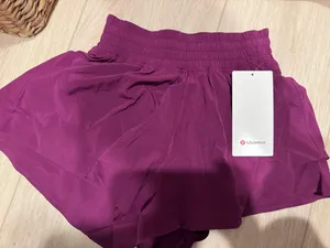 Lululemon shorts XXS  thumbnail 1