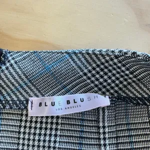 Blue Blush Los Angeles Glen Plaid Mini Skirt Black Tan Blue Large Academia thumbnail 5