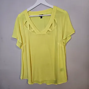 Torrid Yellow Blouse Georgette Cage Front Cutout Lemon Tonic Top Lightweight 0 thumbnail 10