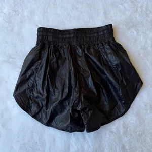 NWT Lululemon Hotty Hot High-Rise Lined Short 4" Matte Sheen thumbnail 6