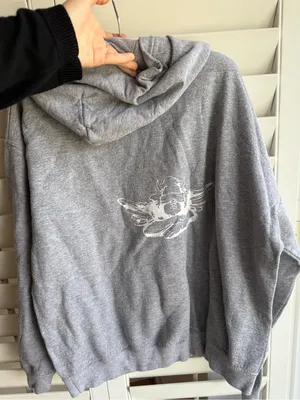 Boys Lie Gray Hoodie with Red Heart Graphic one size fits like M/L thumbnail 4