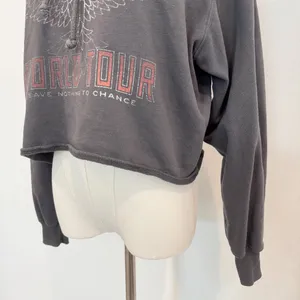 Hollister Cropped Graphic Hoodie Pullover Sweatshirt Loungewear‎ Casual Small thumbnail 3