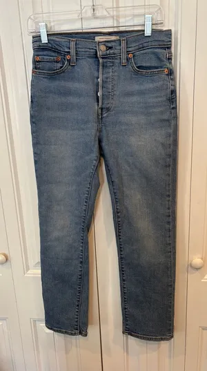 Levi's Wedgie Straight Leg Jeans Size‎ 28 thumbnail 1