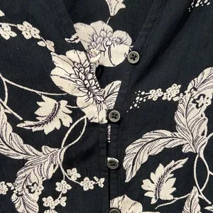 NWT Billibong Floral Tie Neck Blouse | Medium thumbnail 6