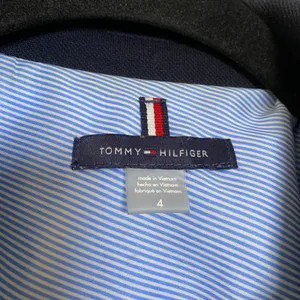 Tommy Hilfiger Navy Blazer Size 4 Old Money Preppy Academic Prep School Retro thumbnail 3