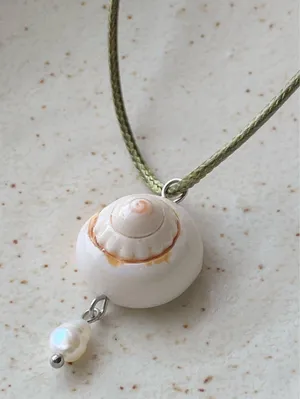 Handmade natural shell & freshwater pearl necklace🐚🪼 thumbnail 4