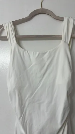little White Dress thumbnail 2