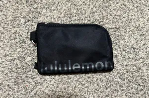 Lululemon card pouch thumbnail 1