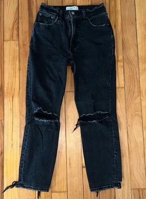 Abercrombie Black High Rise Mom Jeans thumbnail 1